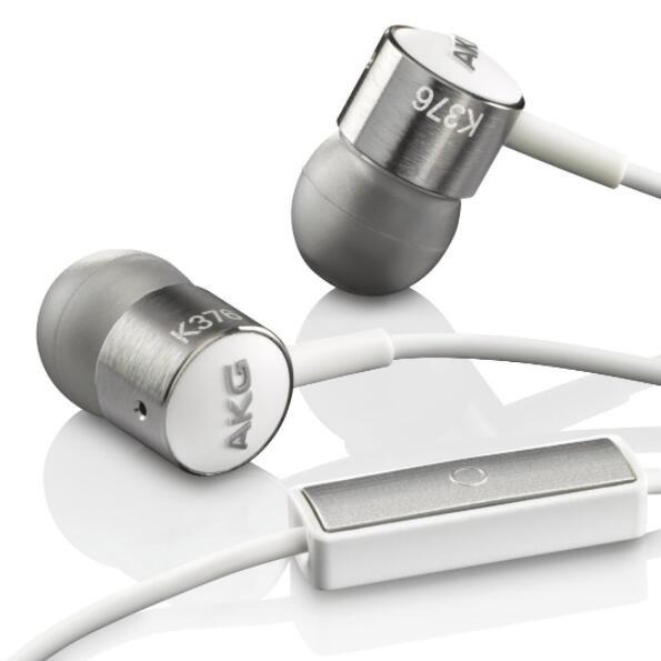 AKG-K376